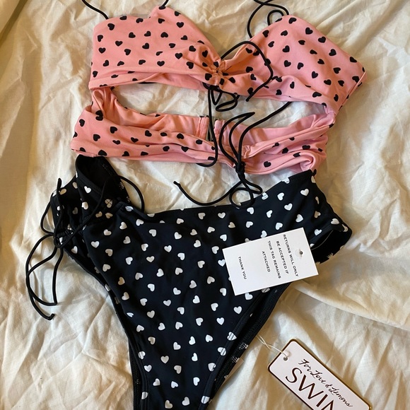 For love & lemons Claudia one piece swim - Picture 7 of 7